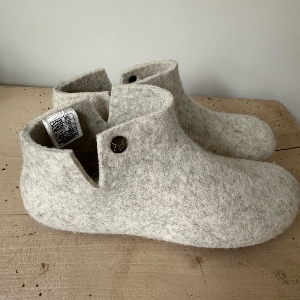 German Barefoot Shoe size 8